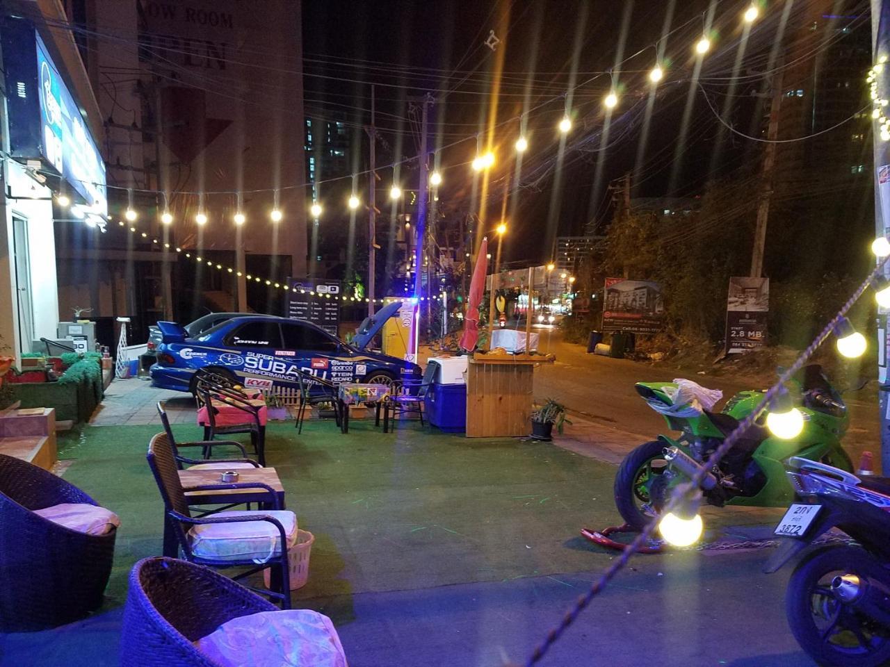 French Connection Hotel Pattaya Bagian luar foto